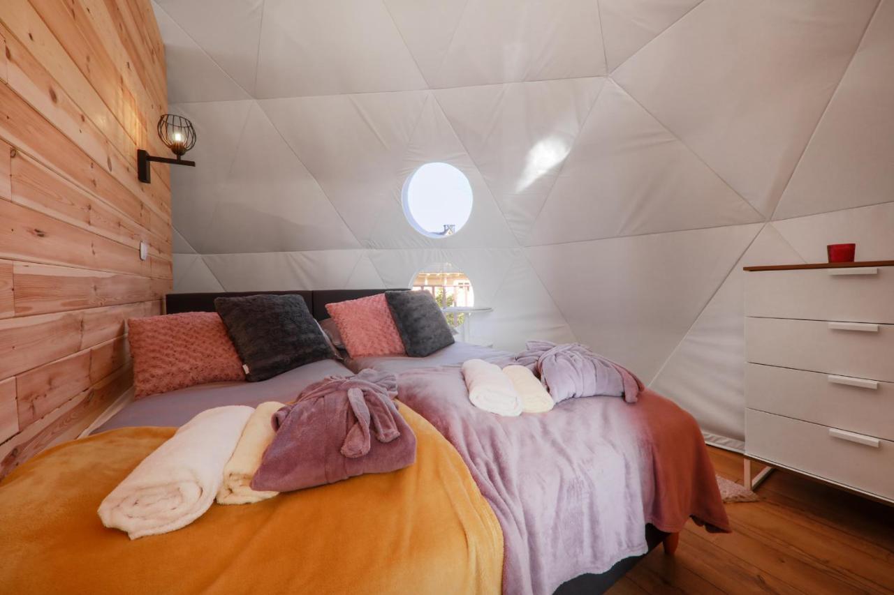 Glamping Gliczarow Klapnioki Bed and Breakfast Leśnica Eksteriør billede