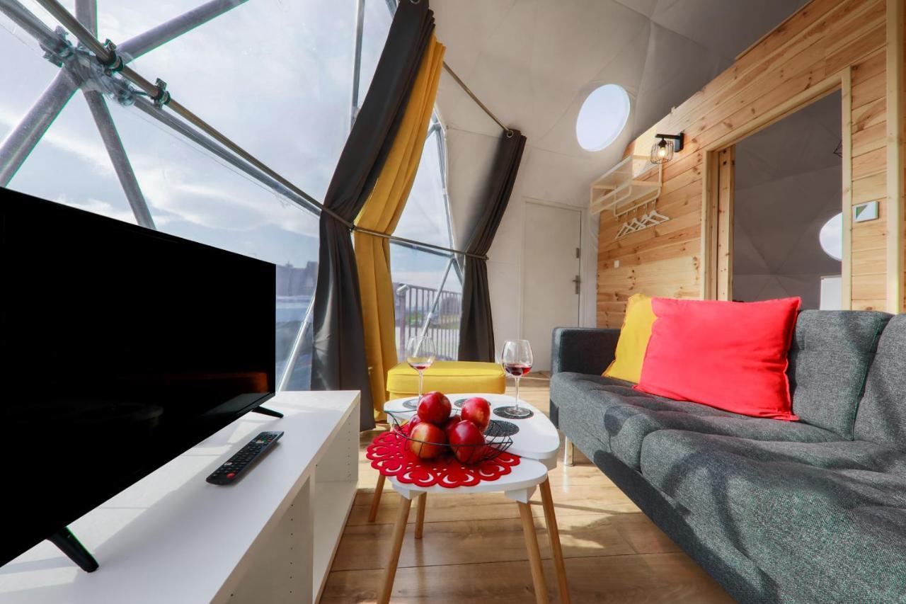 Glamping Gliczarow Klapnioki Bed and Breakfast Leśnica Eksteriør billede