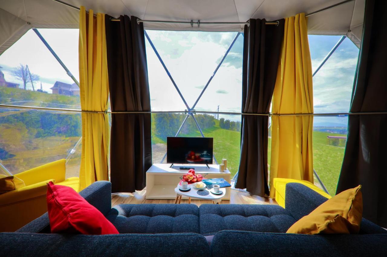 Glamping Gliczarow Klapnioki Bed and Breakfast Leśnica Eksteriør billede